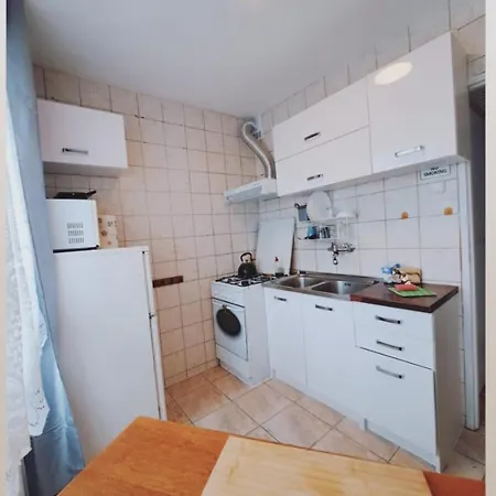Apartment Mieszkanie 61m2 Lachmana