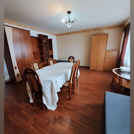 Mieszkanie 61m2 Lachmana Apartment